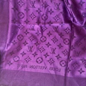 Louis Vuitton monogram shawl